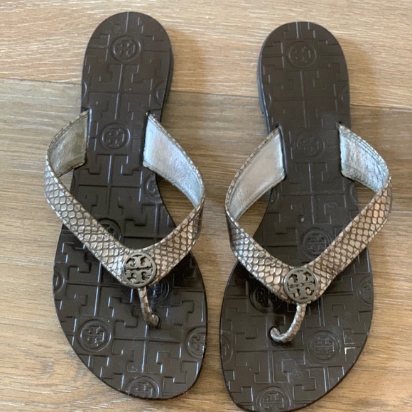 Tory Burch Thora Sandals - Picture 2 of 4